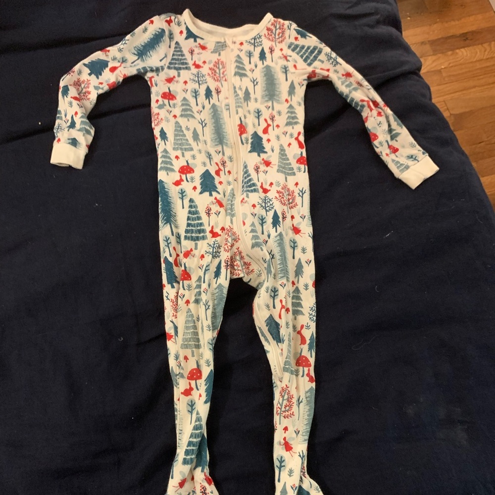 Tea holiday jammies 3T